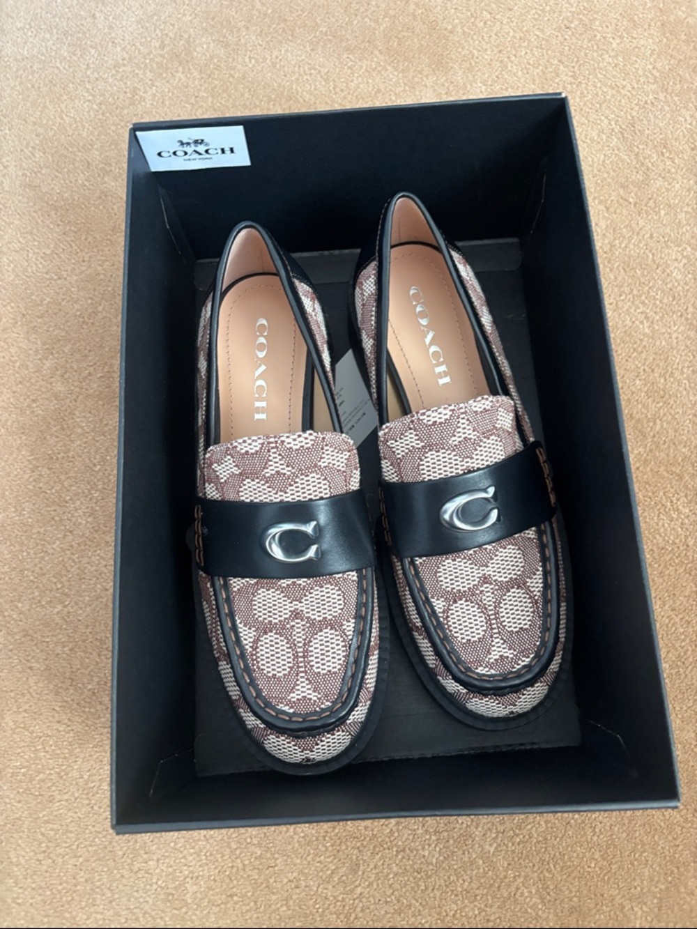 Leah signature jacquard loafer from coach size 7 in black textile